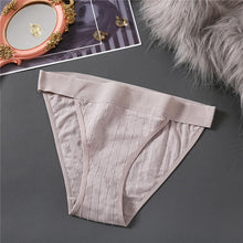 Load image into Gallery viewer, Soft Women Panties M-XL Cotton Panty Sexy Low Rise Underpants Breathable Women Underwear Ladies Bikini Fashion Girls Lingerie