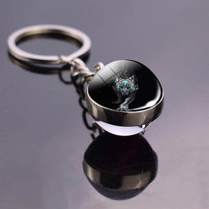 Wolf and Moon Keychain Glass Ball Pendant Crystal Ball Jewelry Fashion Wolf Head Sphere Keyring Animal Key Chain Men Women Gift