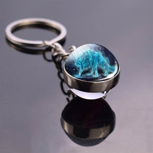 Wolf and Moon Keychain Glass Ball Pendant Crystal Ball Jewelry Fashion Wolf Head Sphere Keyring Animal Key Chain Men Women Gift